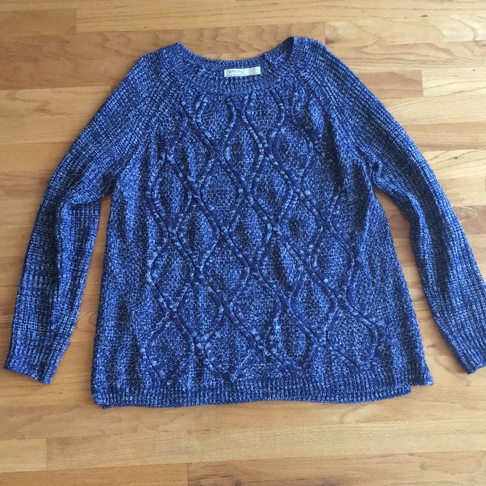 blue knitted sweater